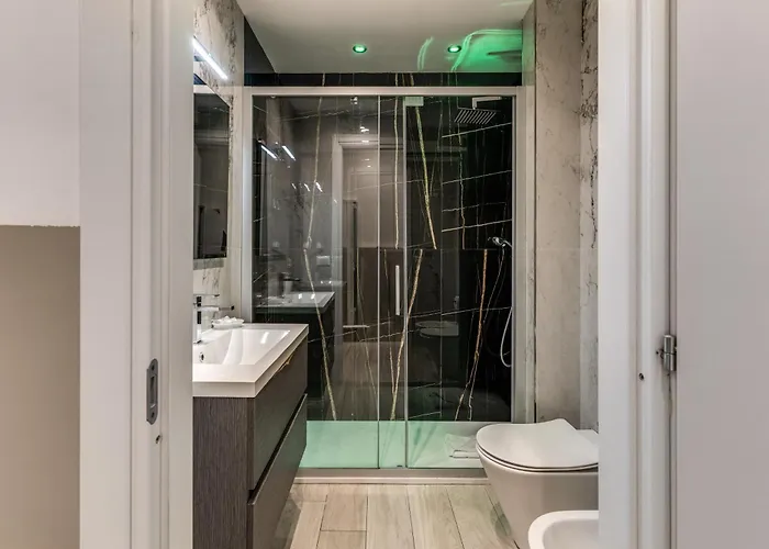 招待所 A Touch Of 4*